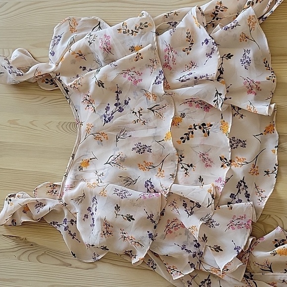 Rebecca Minkoff Alexis Floral Ruffle Tiered Top XS - Picture 3 of 6